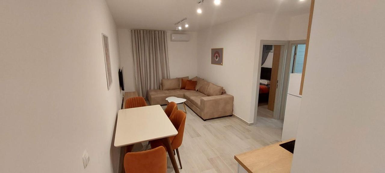 Biser Apartmani Podgorica Luaran gambar